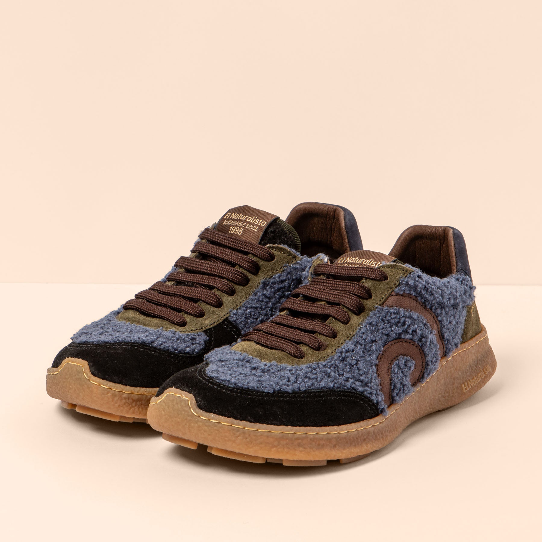 gid://shopify/Product/15700780548428_2