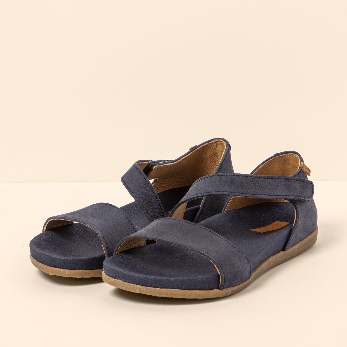 gid://shopify/Product/15700036616524_5