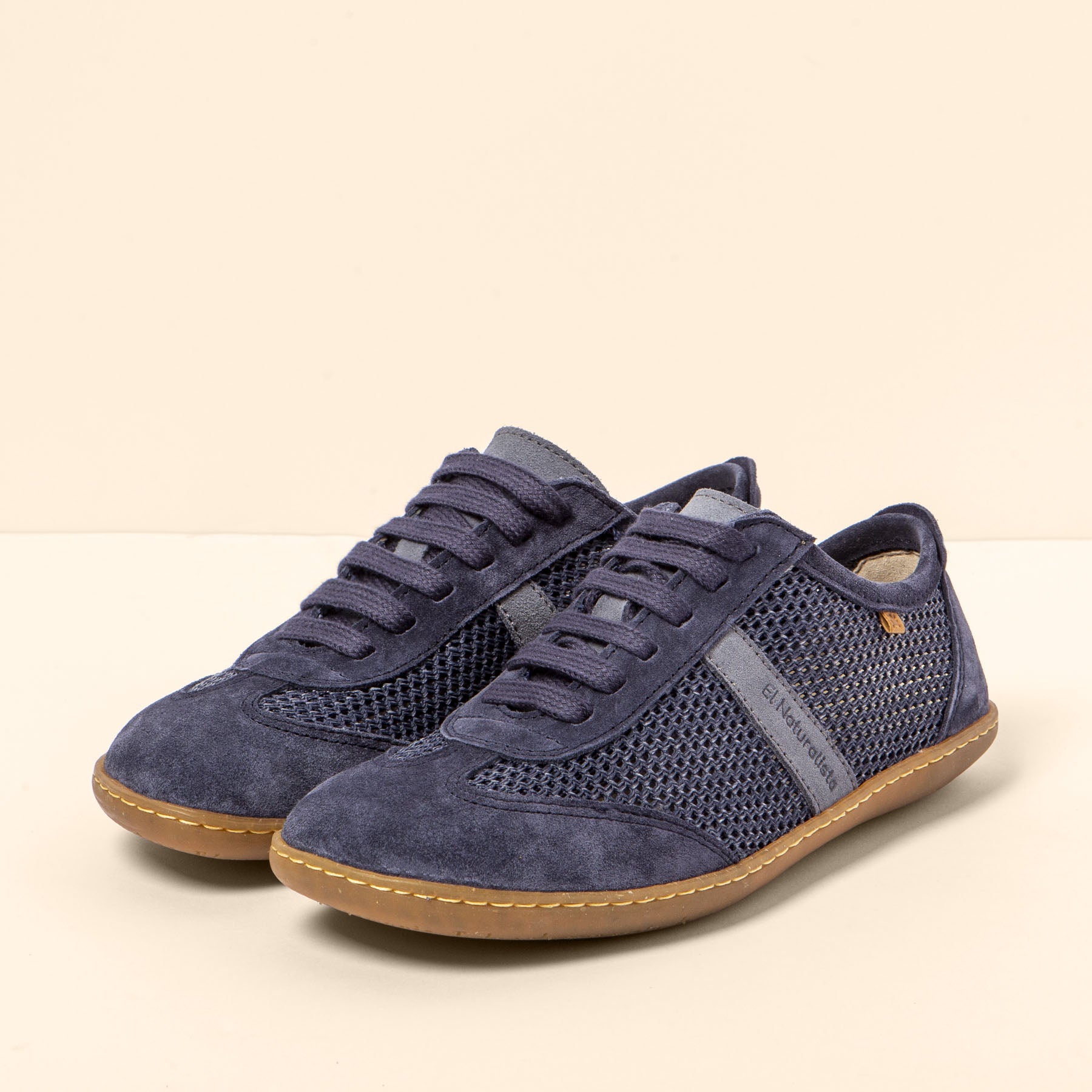 gid://shopify/Product/15791443181900_5