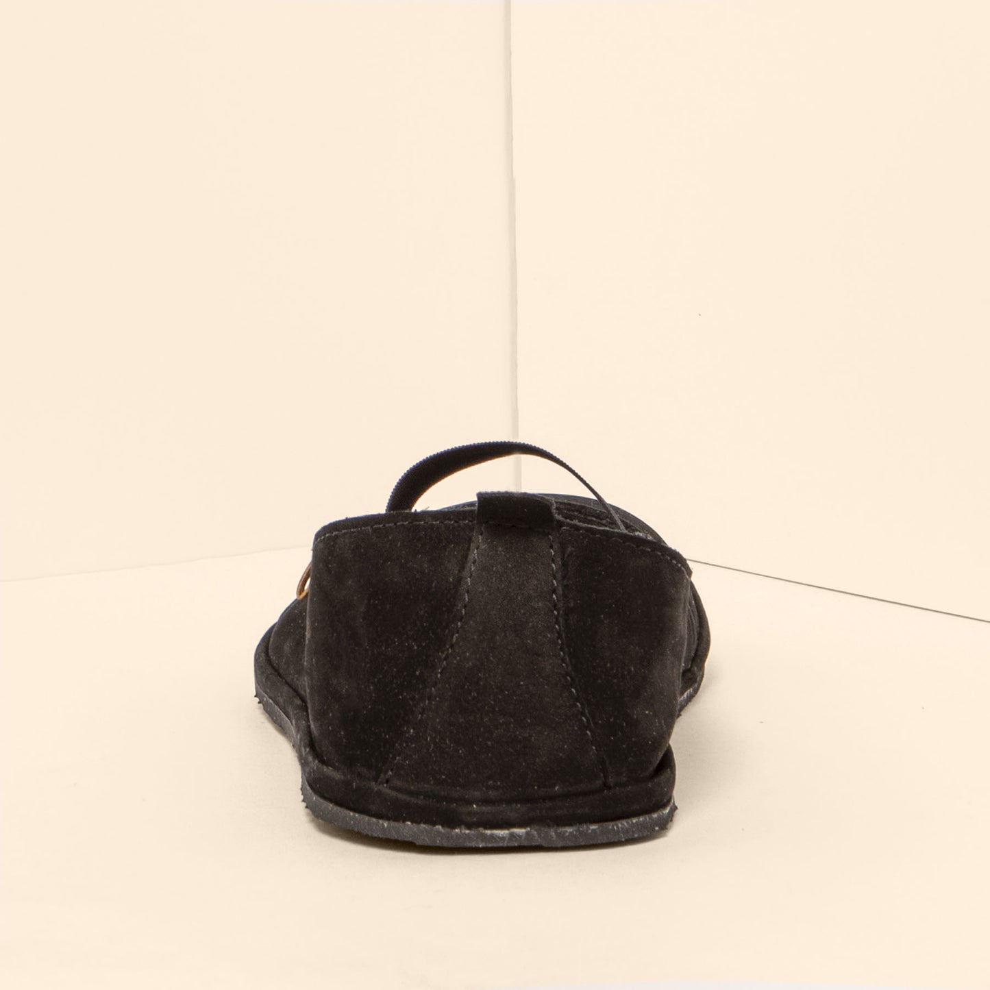 gid://shopify/Product/15700375241036_5