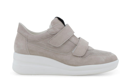 gid://shopify/Product/15685810815308_1