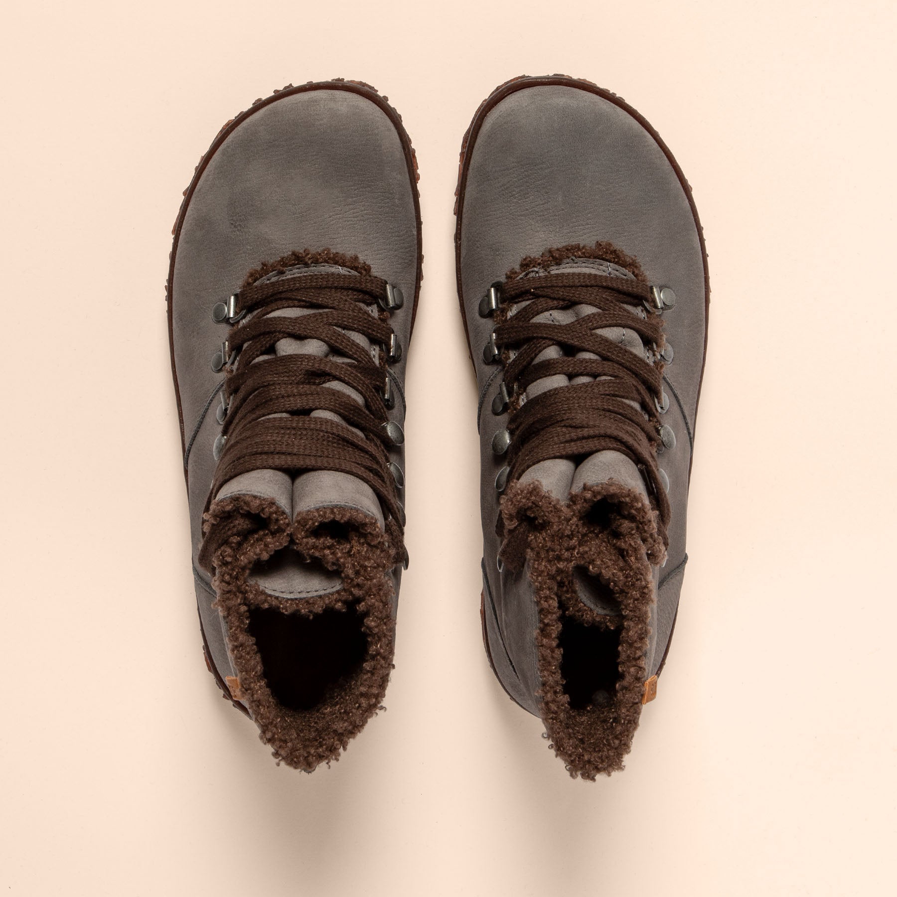 gid://shopify/Product/15700797686092_4