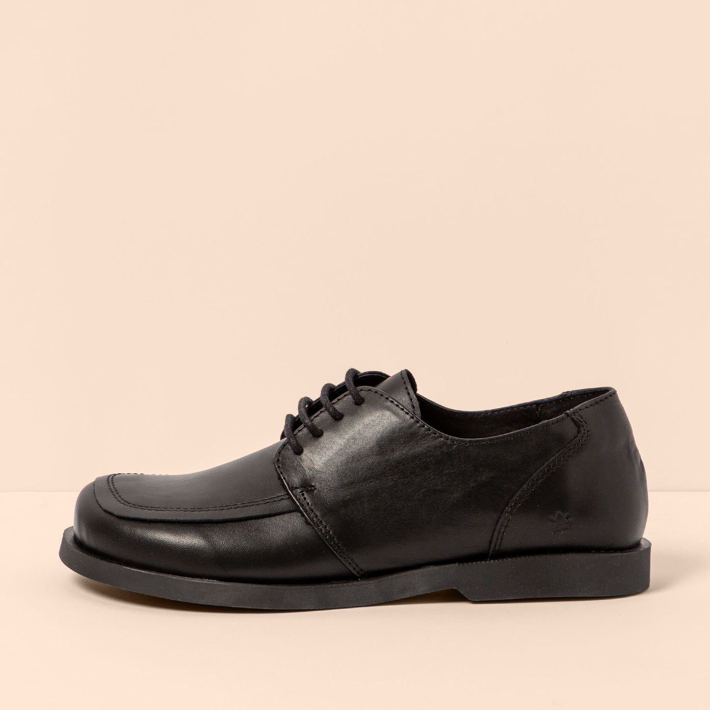 gid://shopify/Product/15700860272972_1