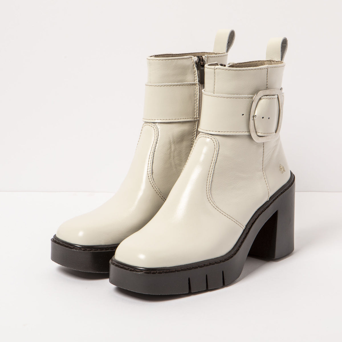 gid://shopify/Product/16171872944460_5