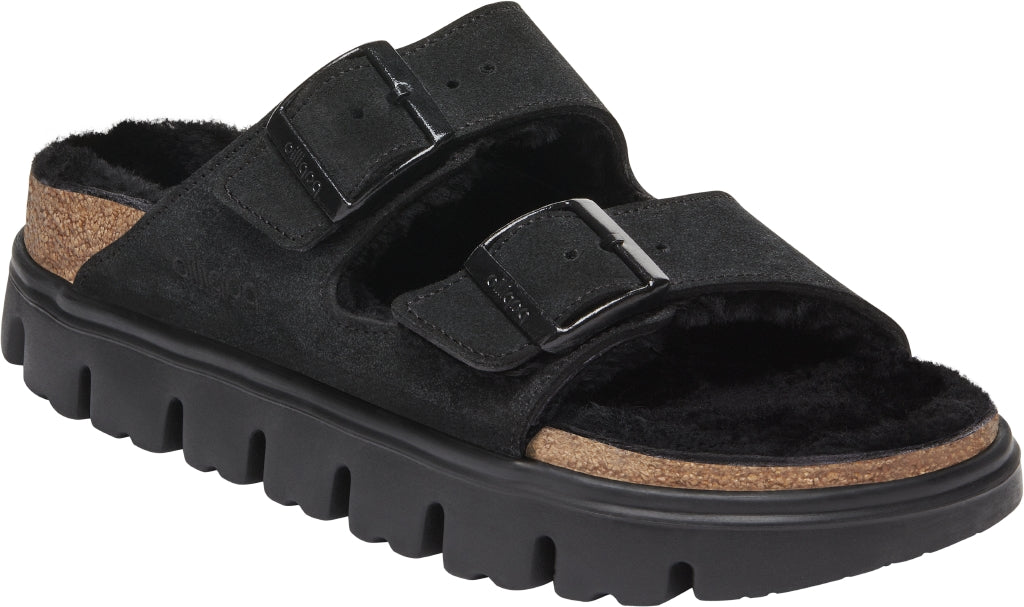 gid://shopify/Product/15943415398732_1
