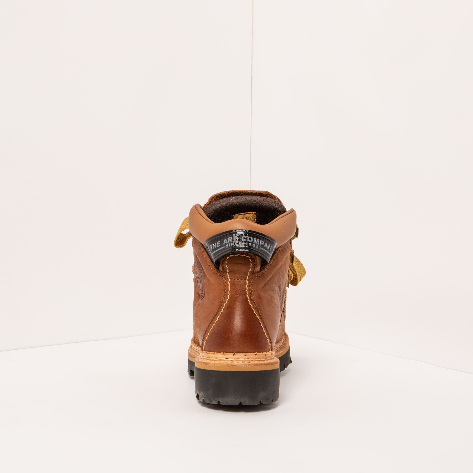 gid://shopify/Product/15693636239692_5