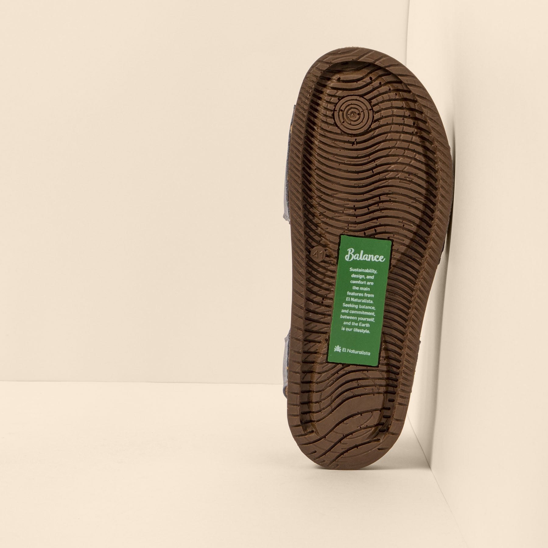 gid://shopify/Product/15700503691596_3
