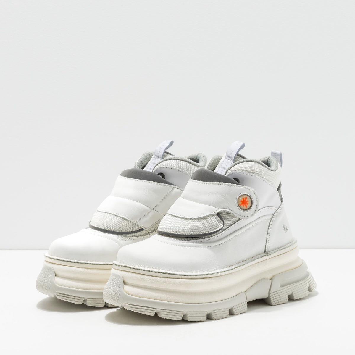 gid://shopify/Product/16171407475020_2