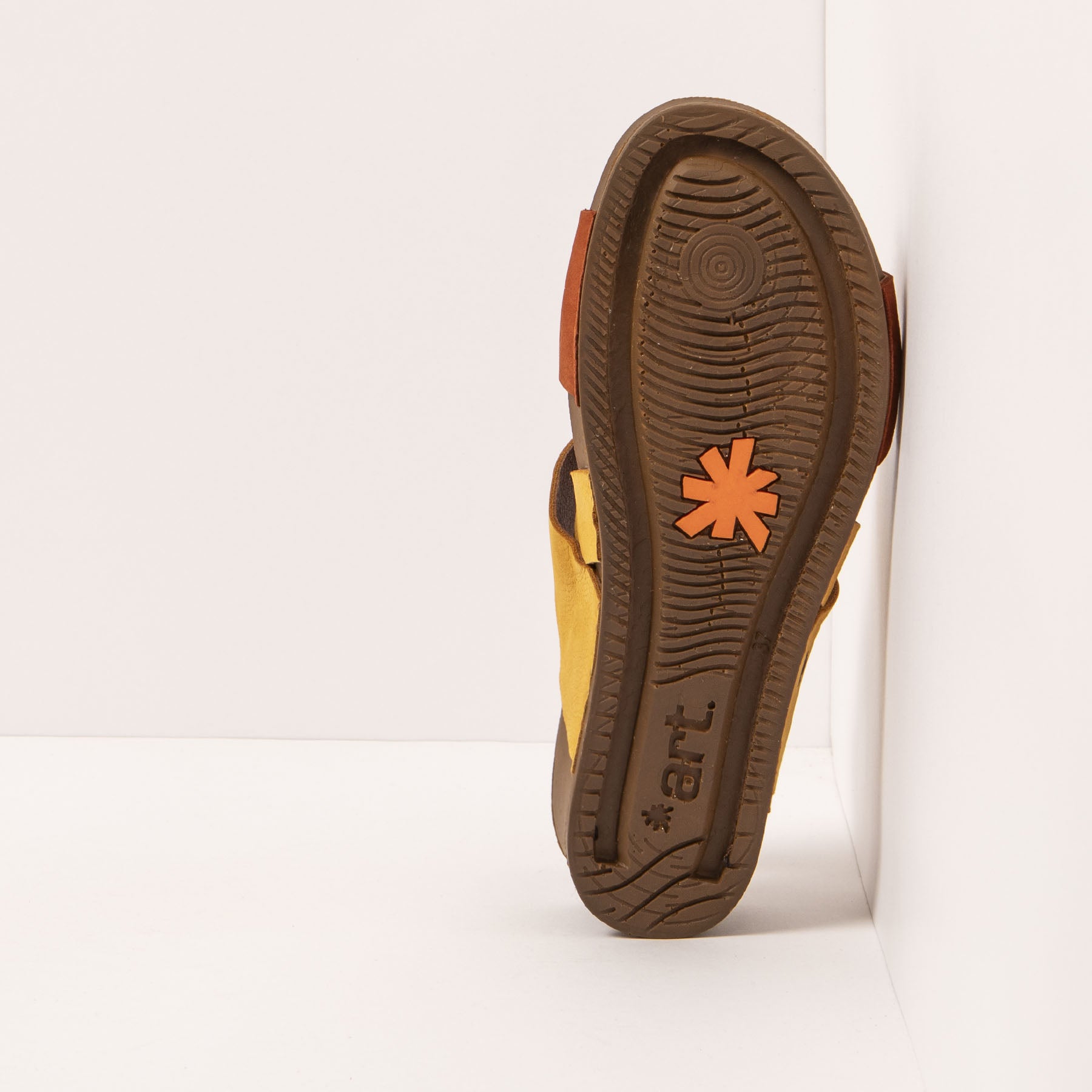 gid://shopify/Product/15693548323148_3