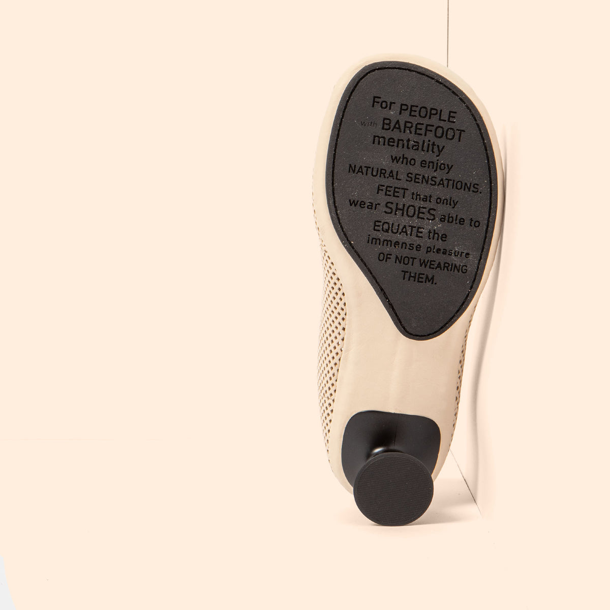 gid://shopify/Product/16124882649420_3