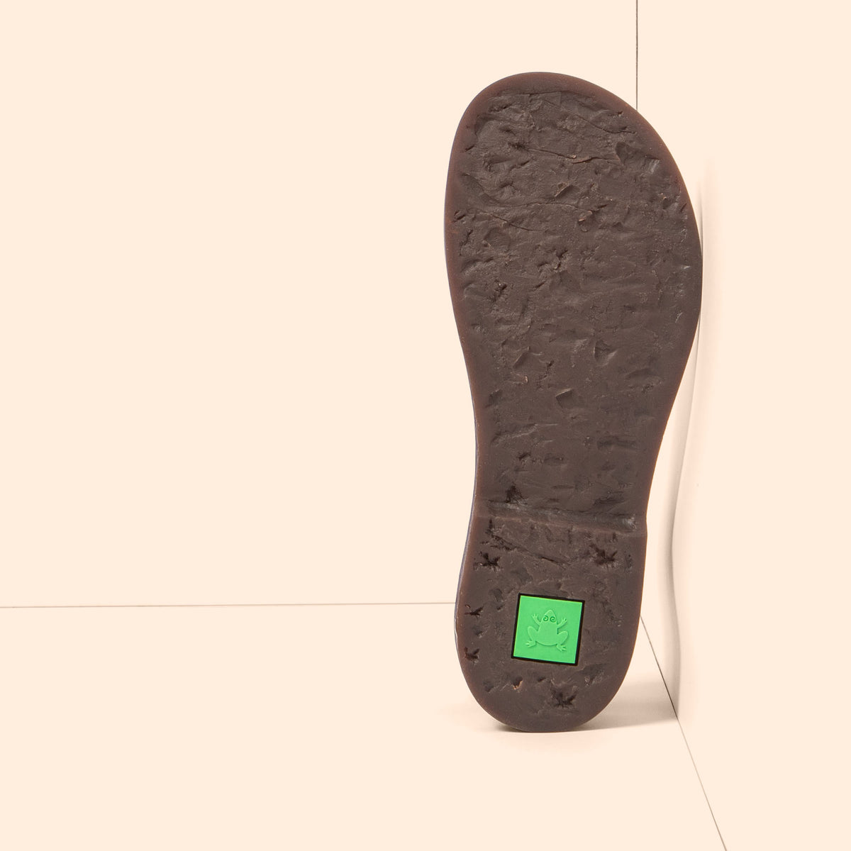gid://shopify/Product/16124794831180_3