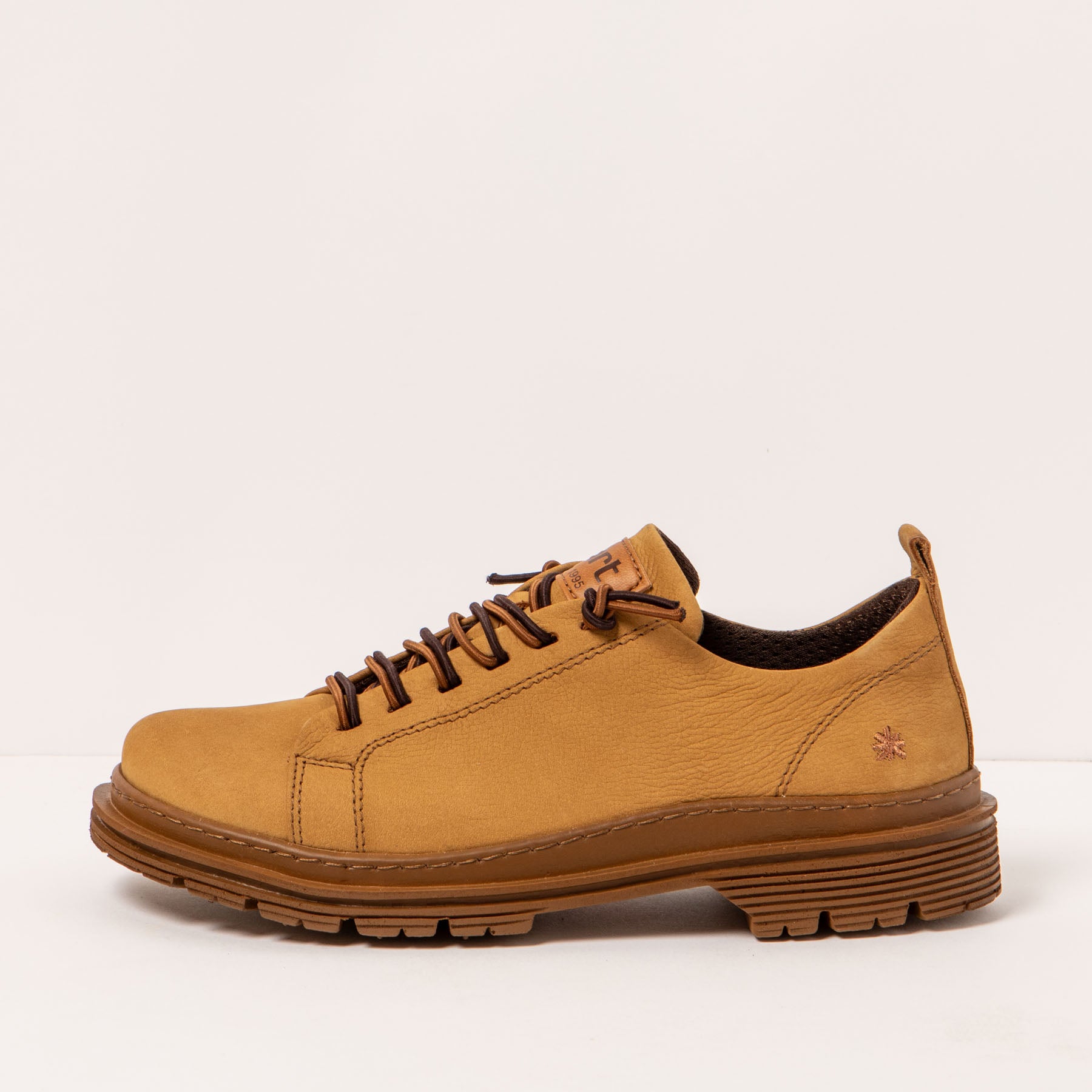 gid://shopify/Product/15694325743948_1