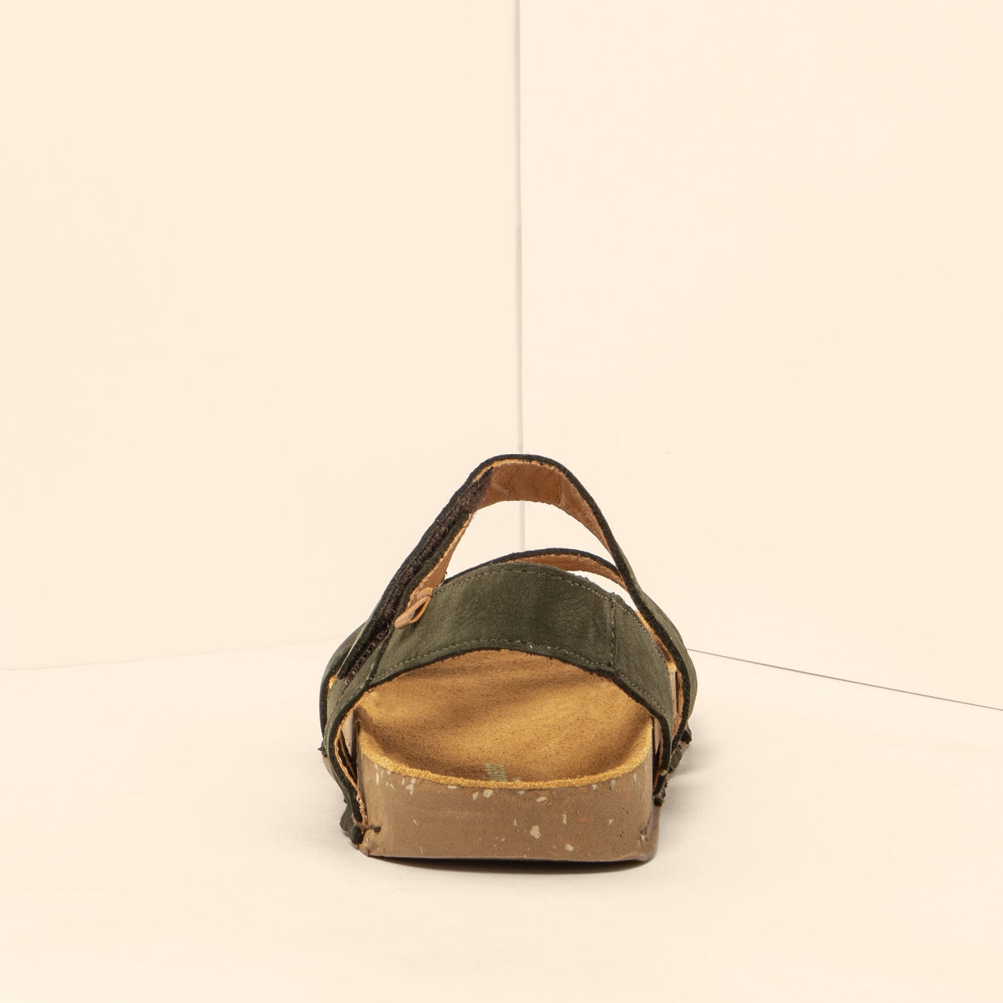 gid://shopify/Product/15700494778700_5