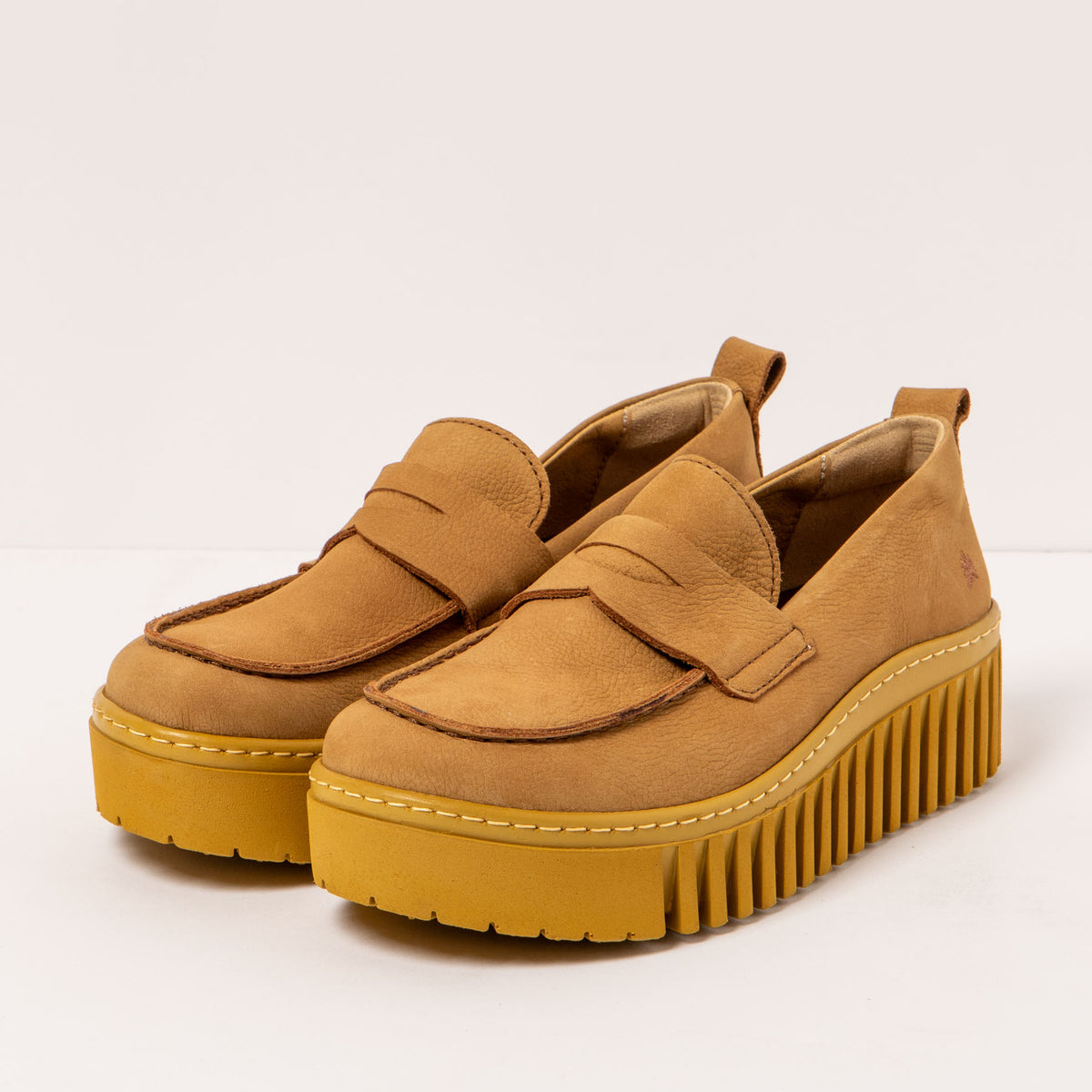 gid://shopify/Product/16172417188172_2