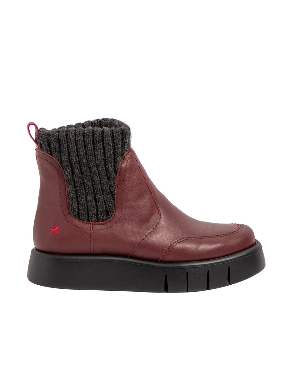 gid://shopify/Product/15785701441868_1