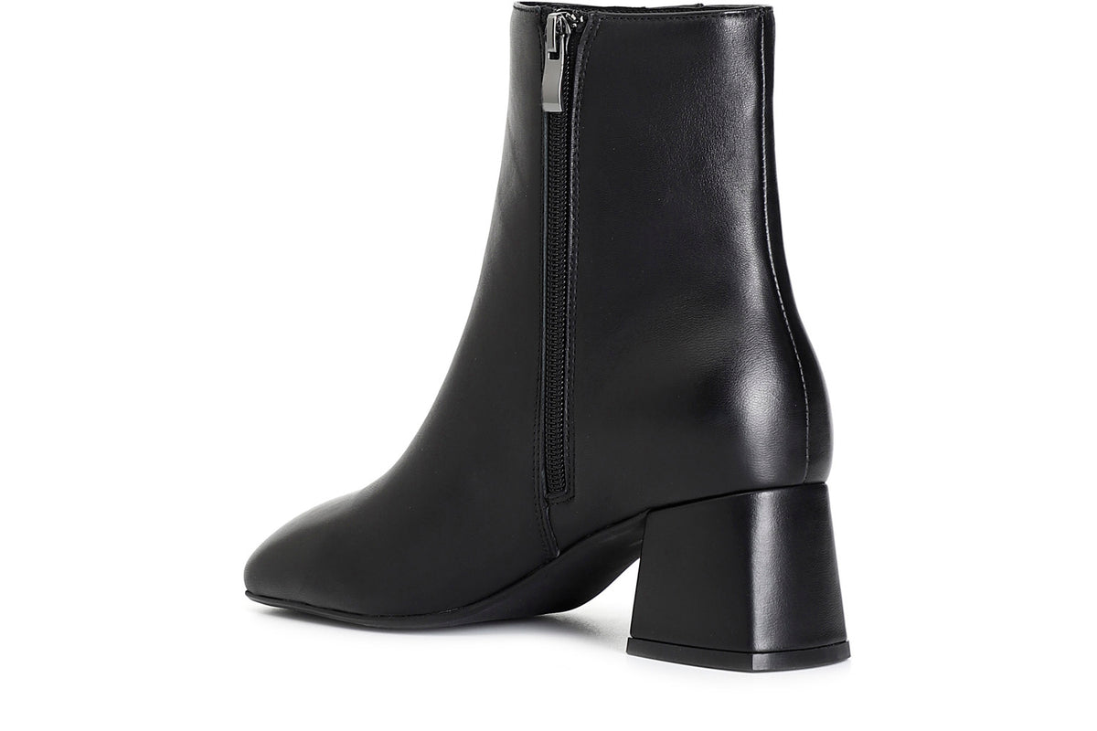 gid://shopify/Product/16121731580236_2