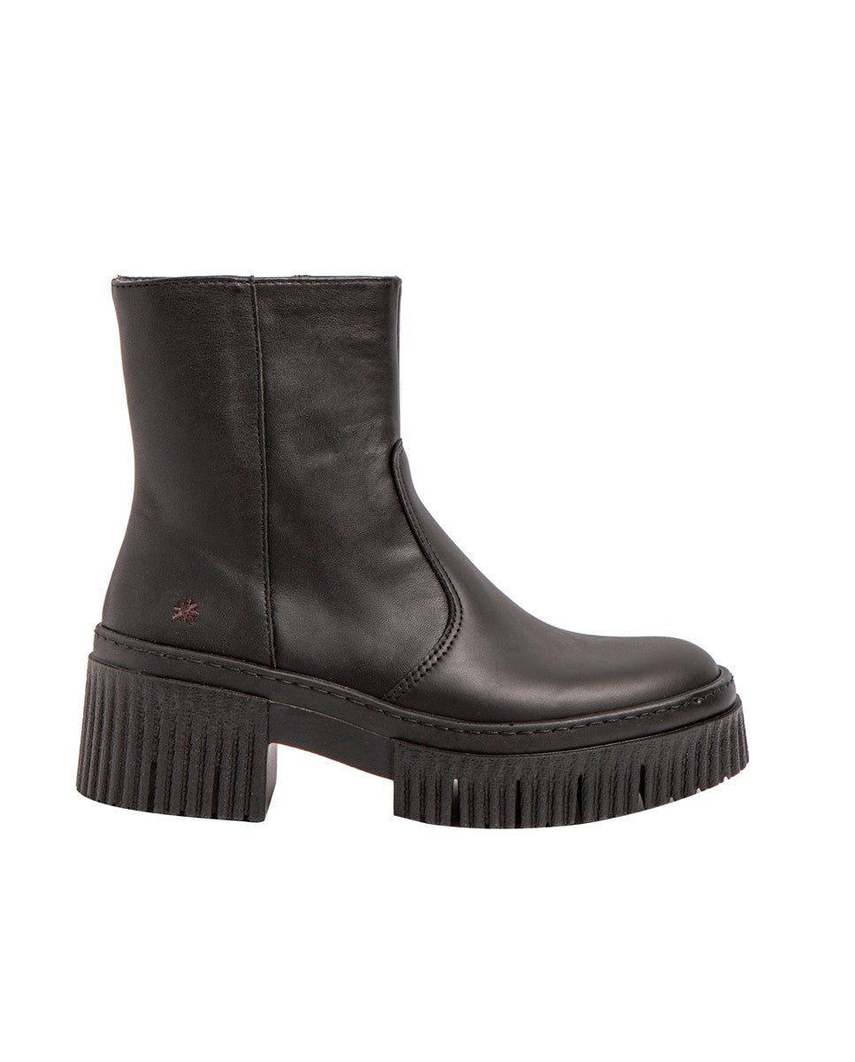 gid://shopify/Product/15785705603404_1