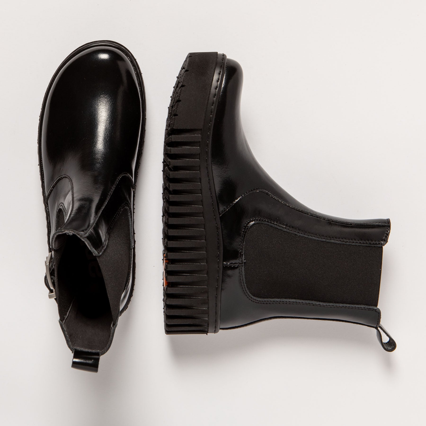 gid://shopify/Product/15694010909004_4