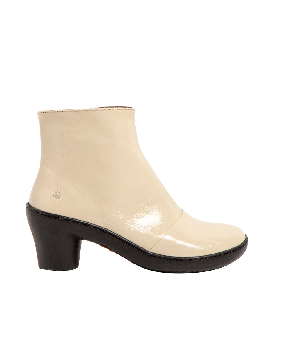 gid://shopify/Product/15785711567180_1