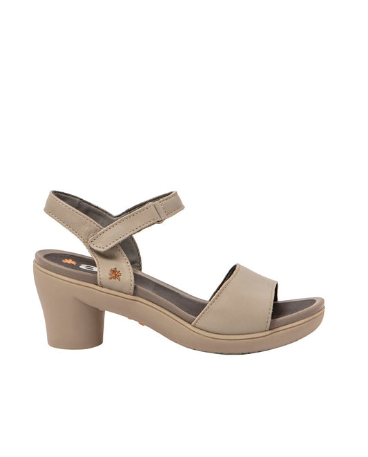gid://shopify/Product/15785712320844_1