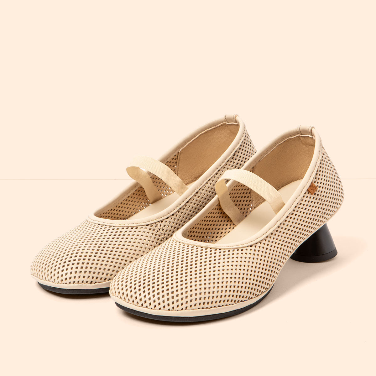 gid://shopify/Product/16124882649420_2
