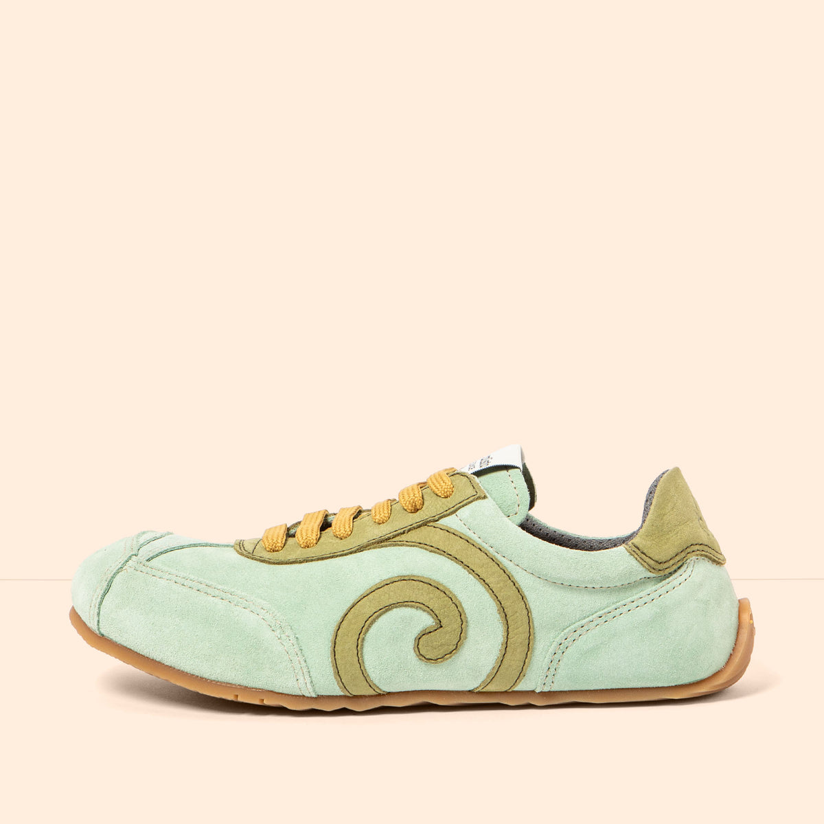 gid://shopify/Product/16124811149644_1