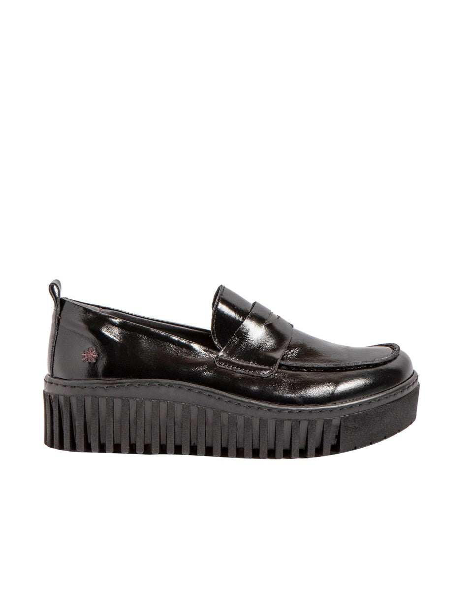 gid://shopify/Product/15785720578380_1