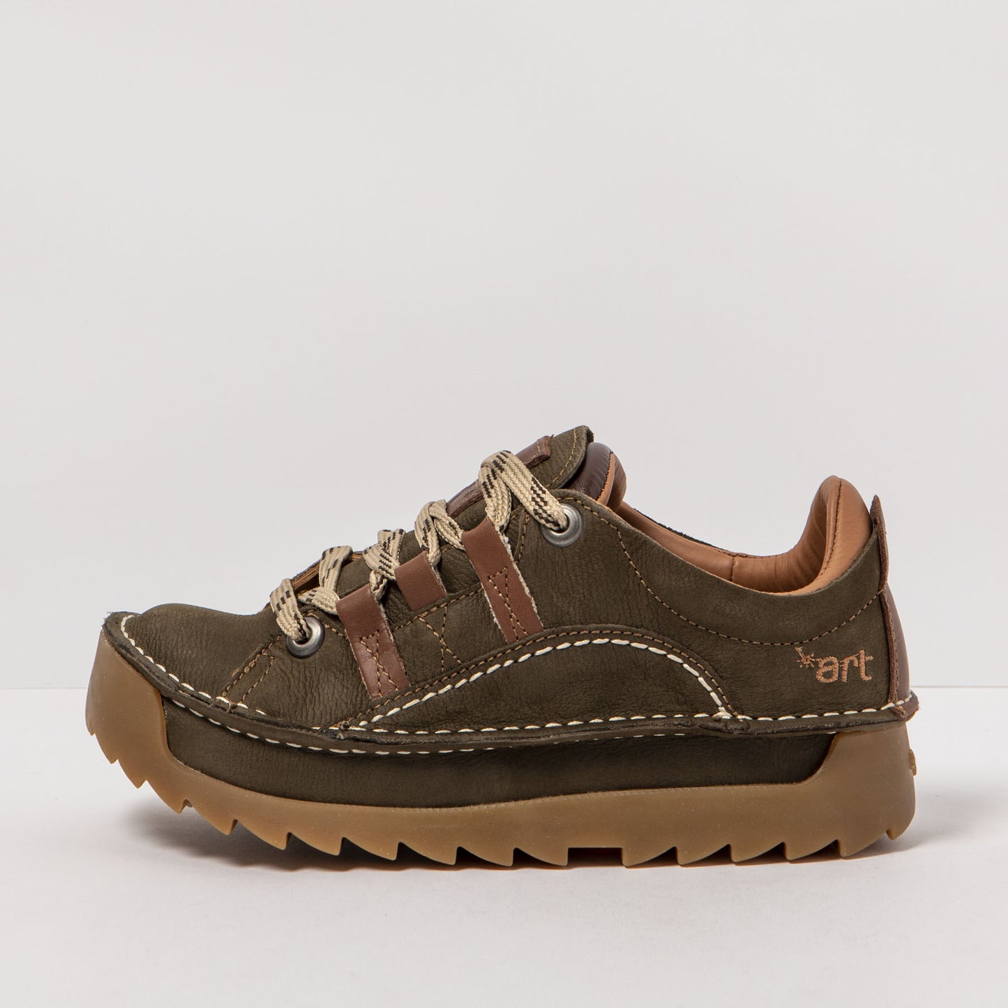 gid://shopify/Product/15785675194700_1