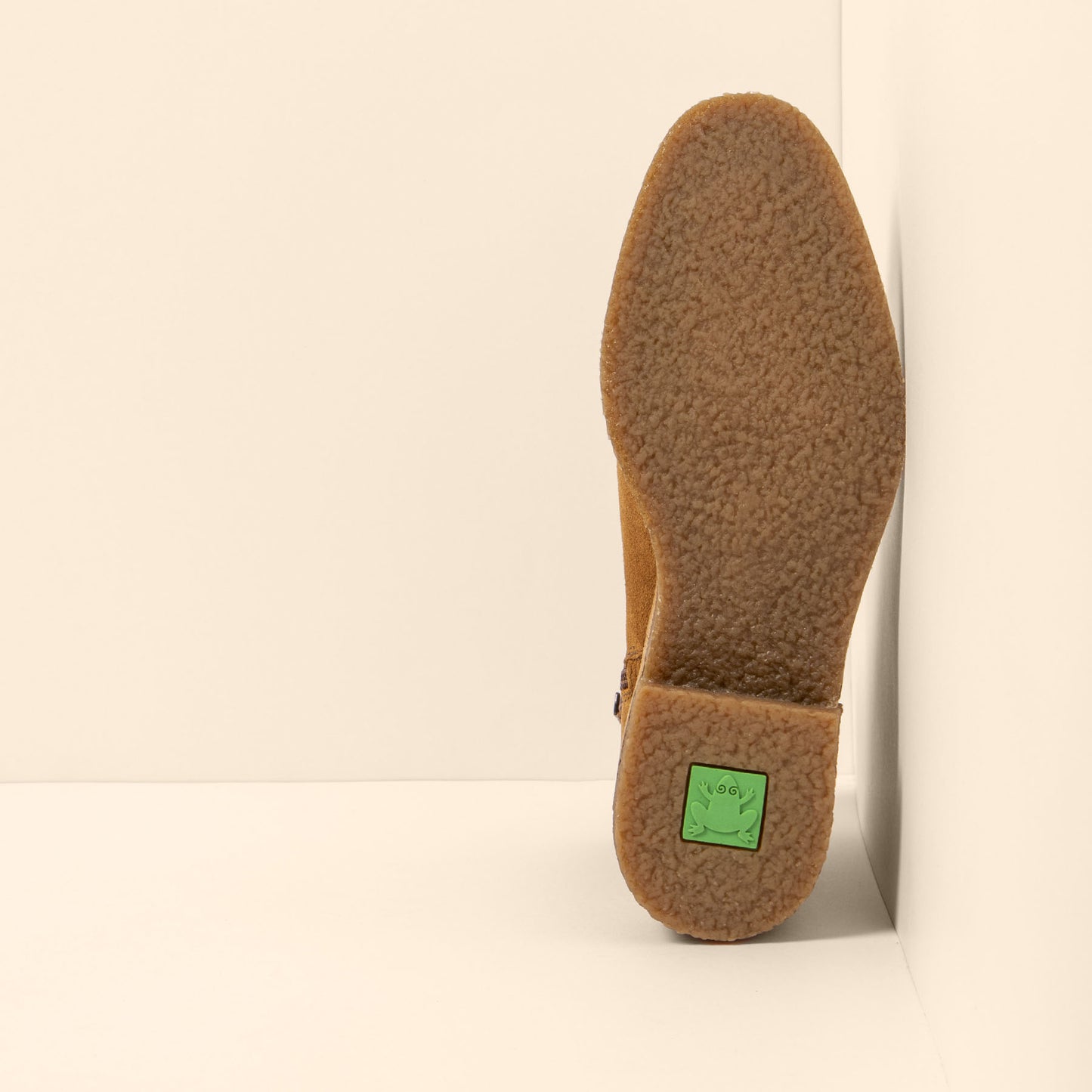 gid://shopify/Product/15700158284108_3