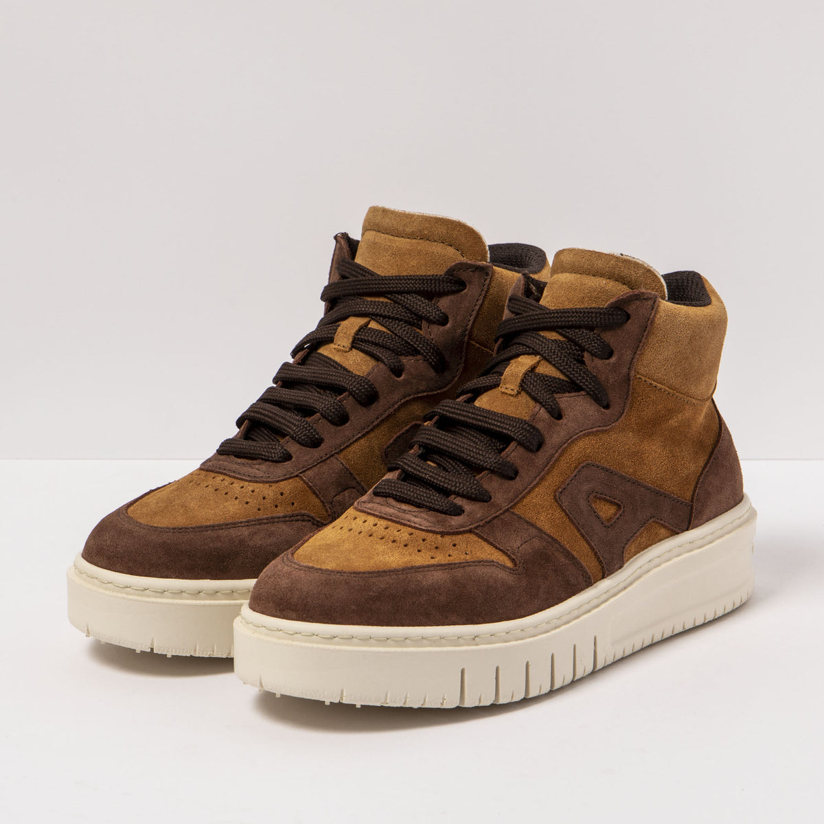 gid://shopify/Product/16171499225420_5