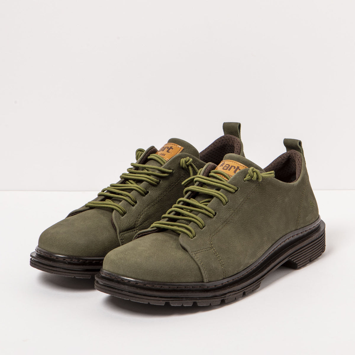gid://shopify/Product/16171592221004_5