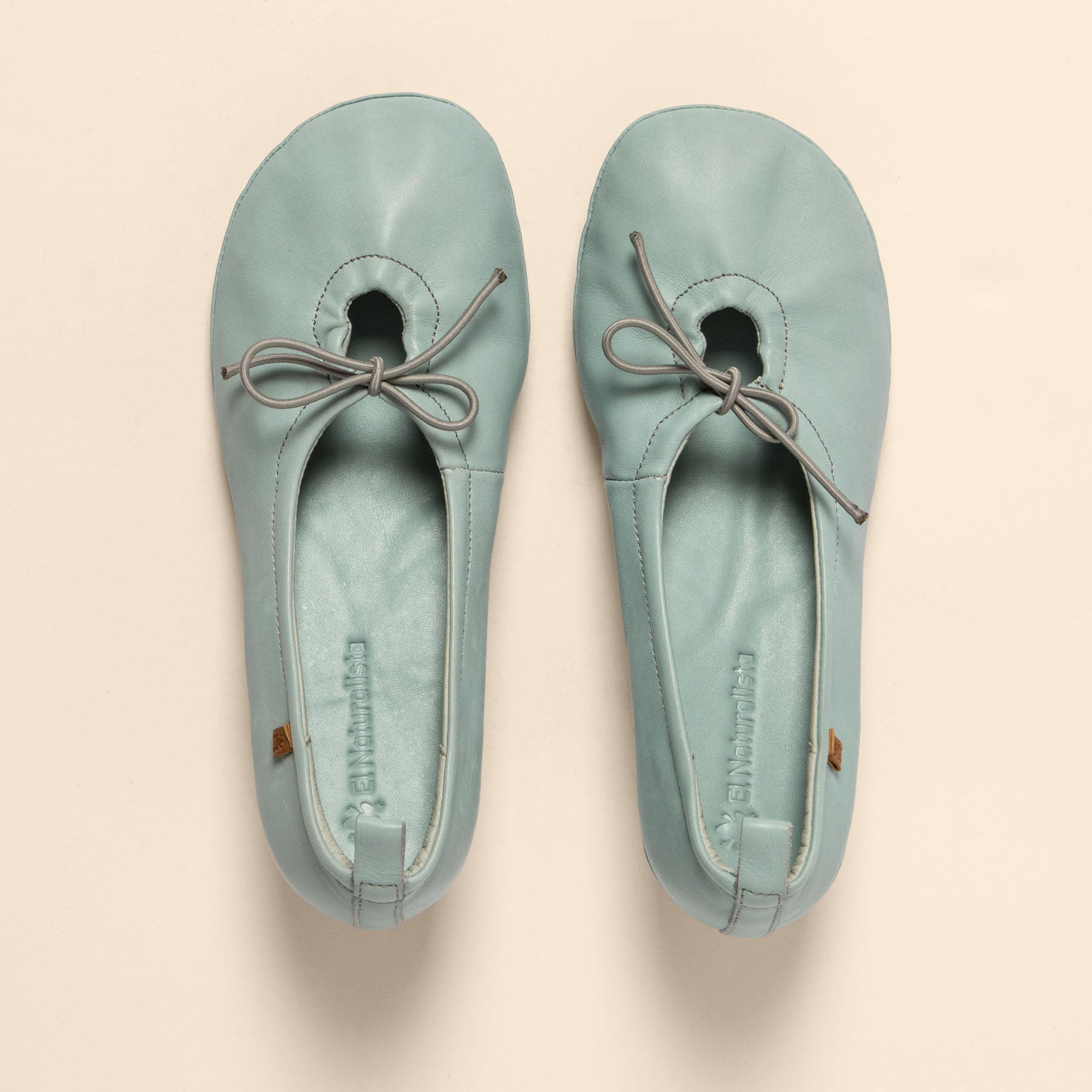 gid://shopify/Product/15700712161612_7