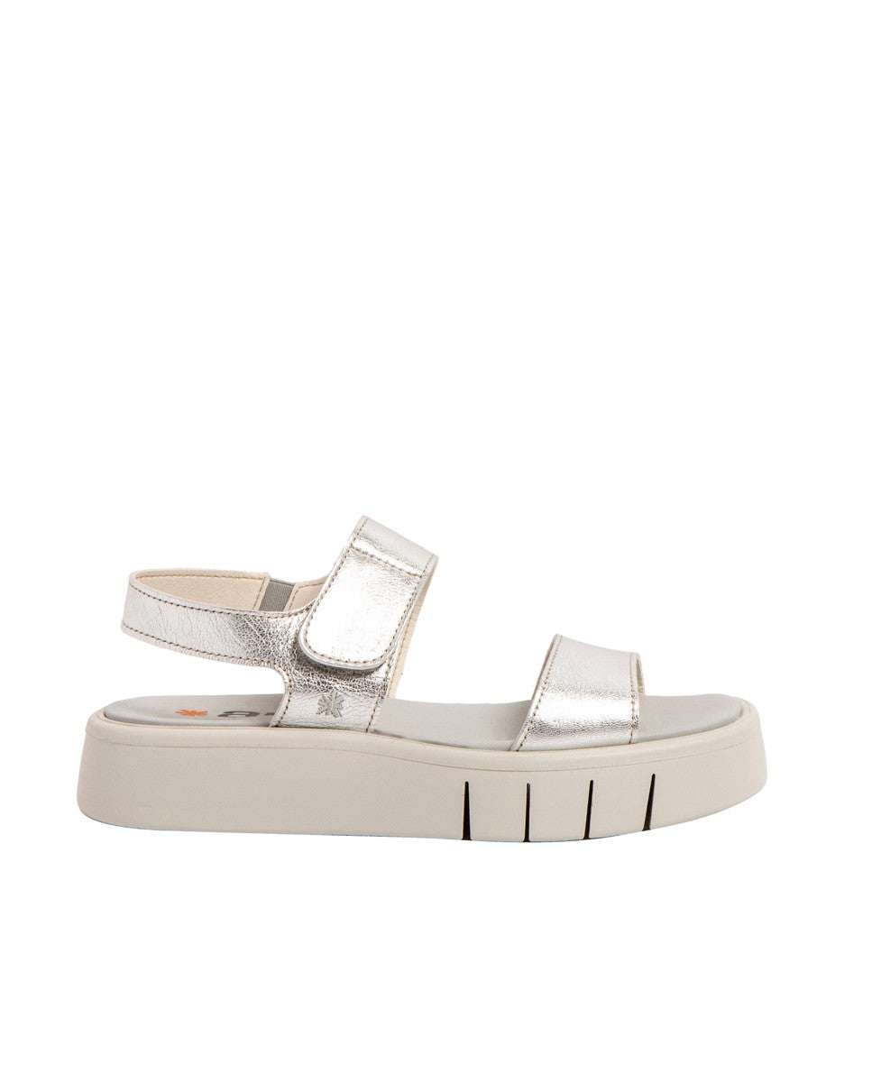 gid://shopify/Product/16171553718604_1