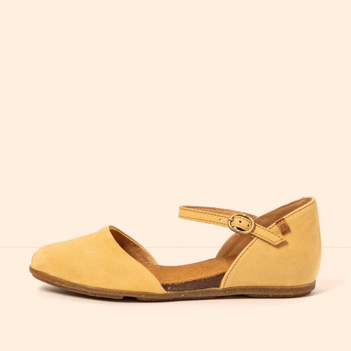 gid://shopify/Product/16124885205324_1