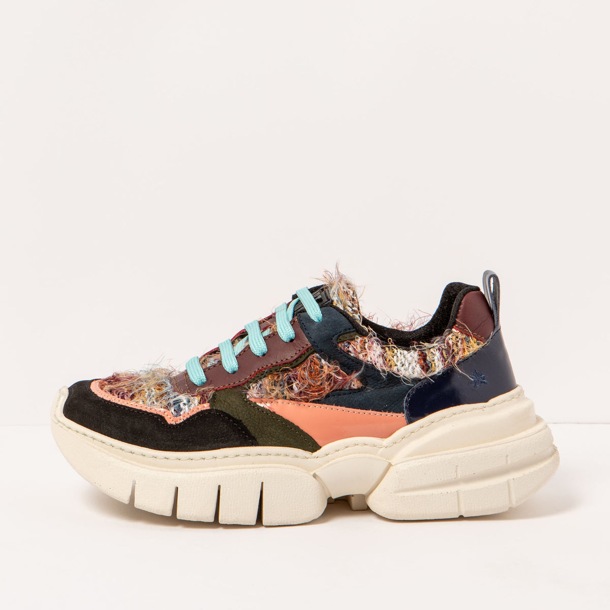 gid://shopify/Product/16172484460876_1