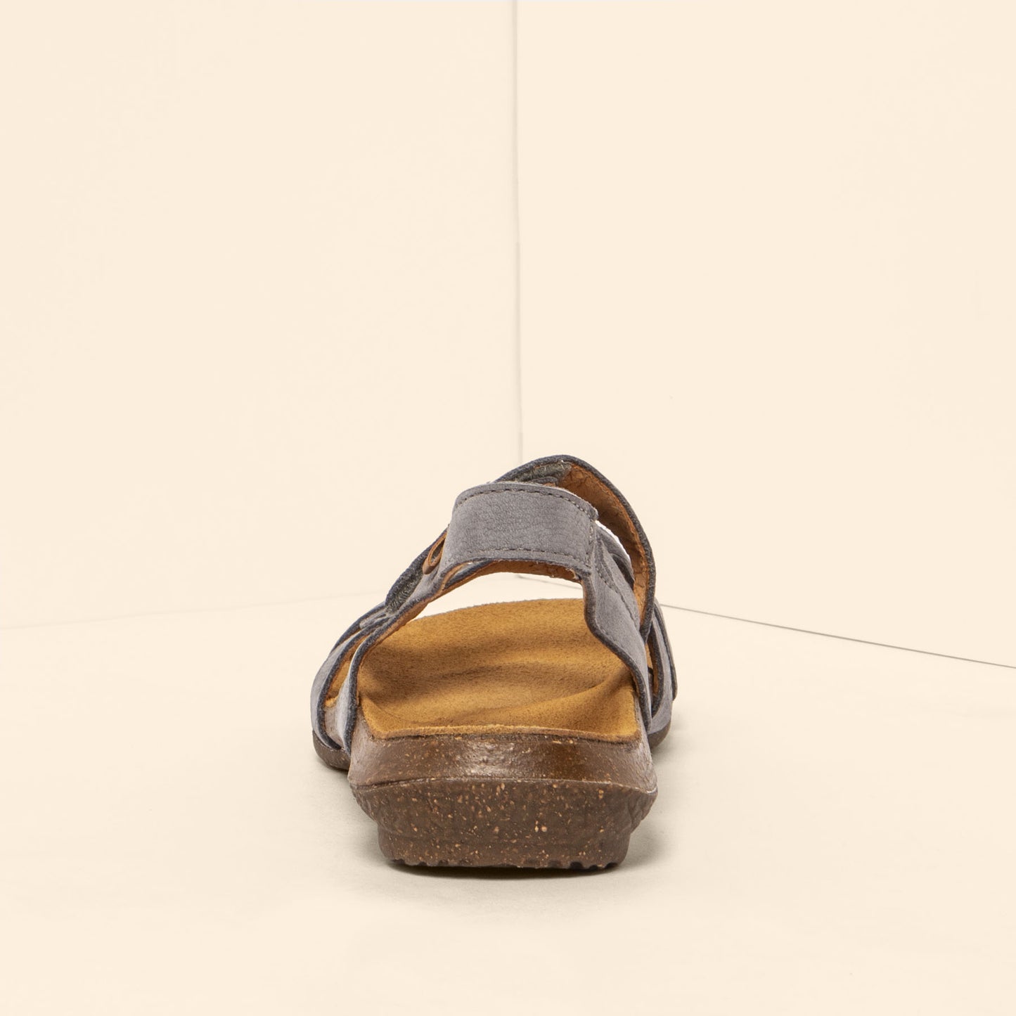 gid://shopify/Product/15700341260620_5