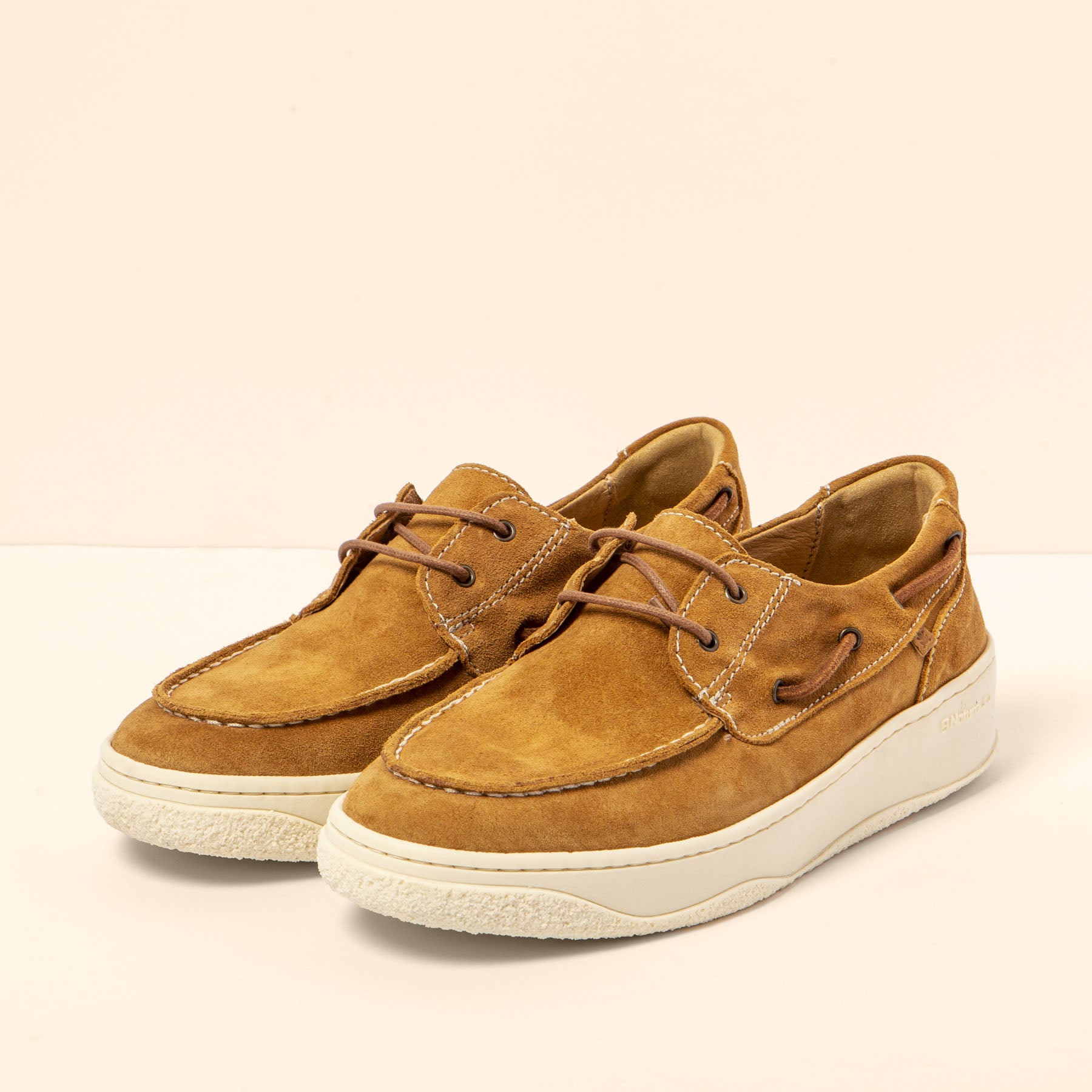gid://shopify/Product/15700111851852_2