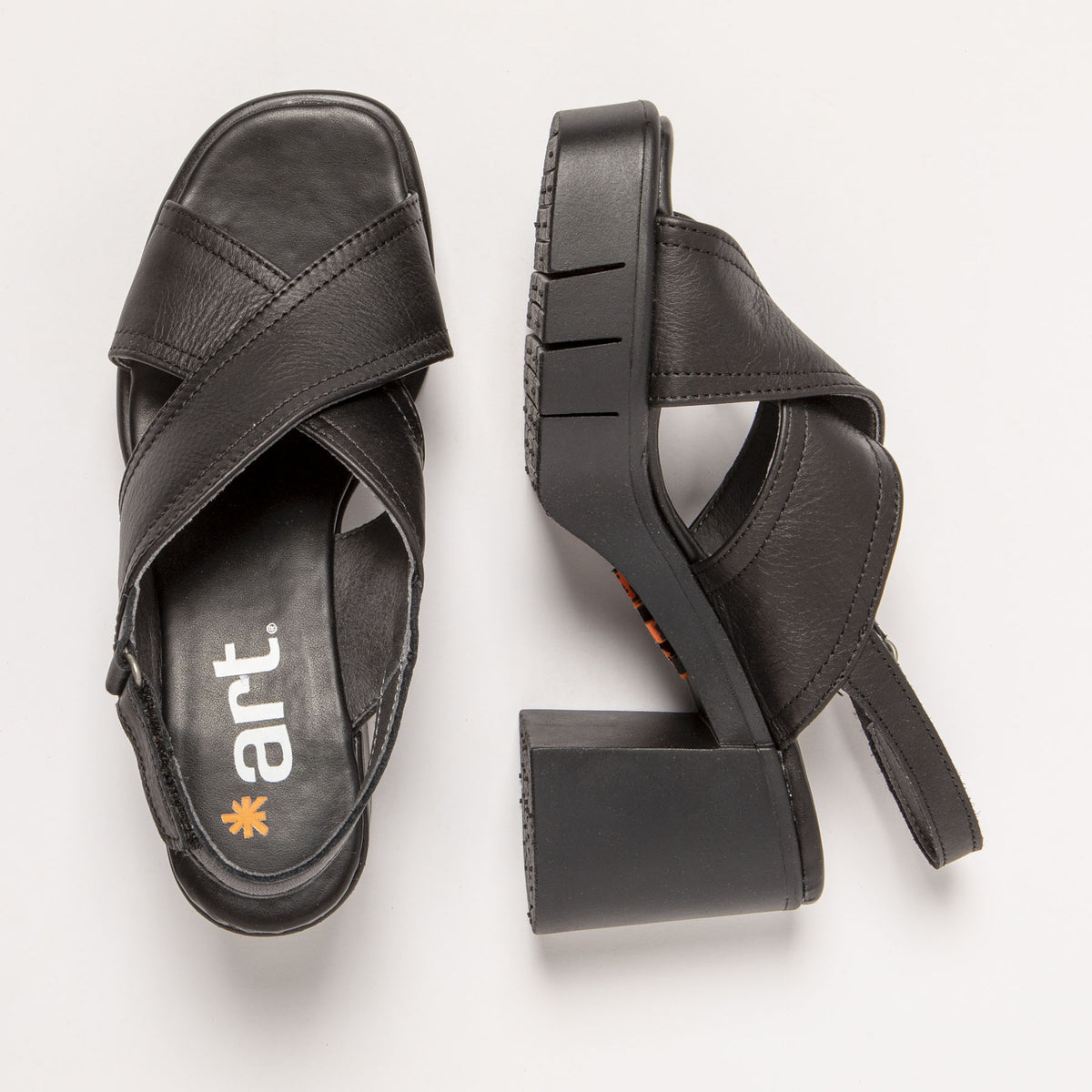 gid://shopify/Product/16171879235916_7