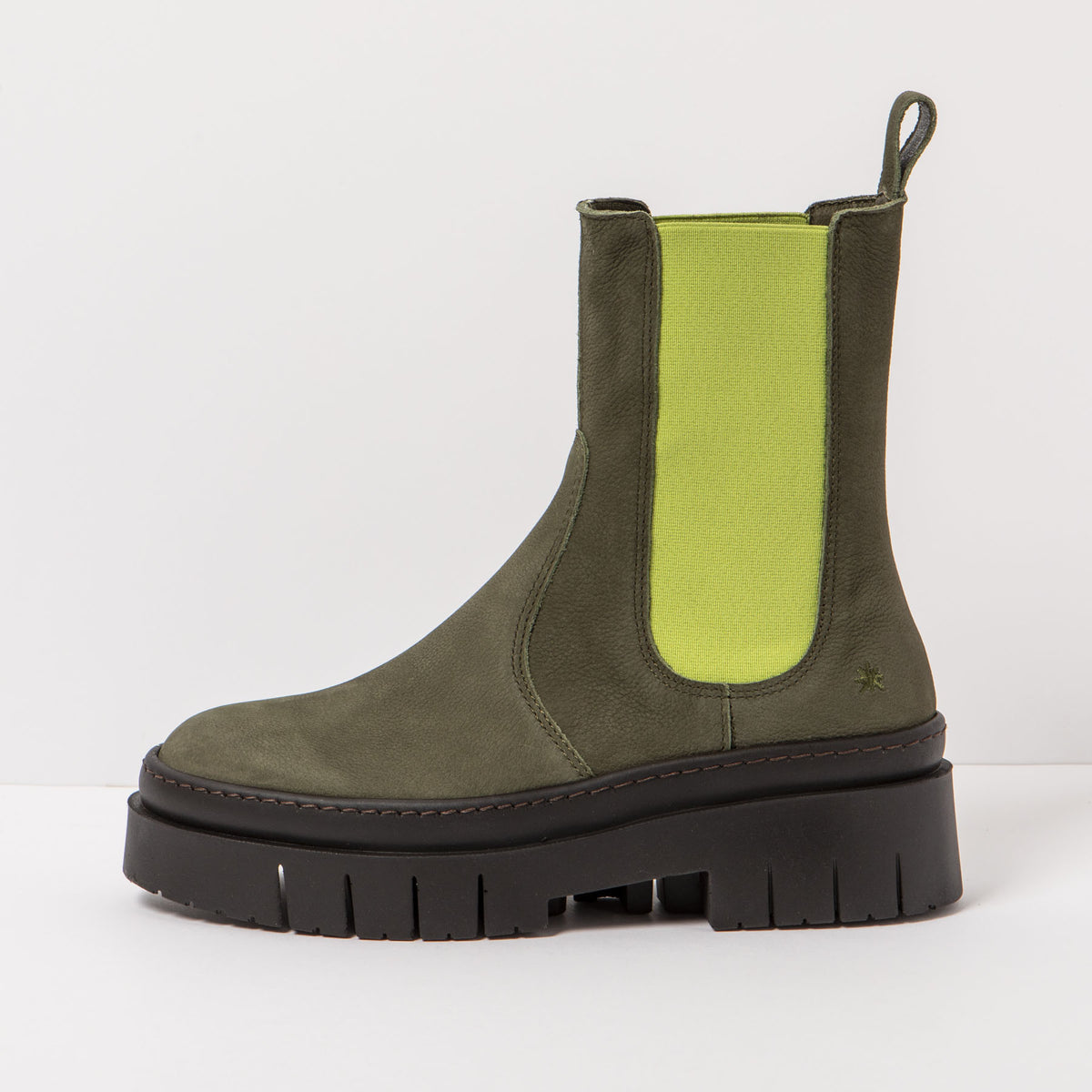 gid://shopify/Product/16171663851852_4