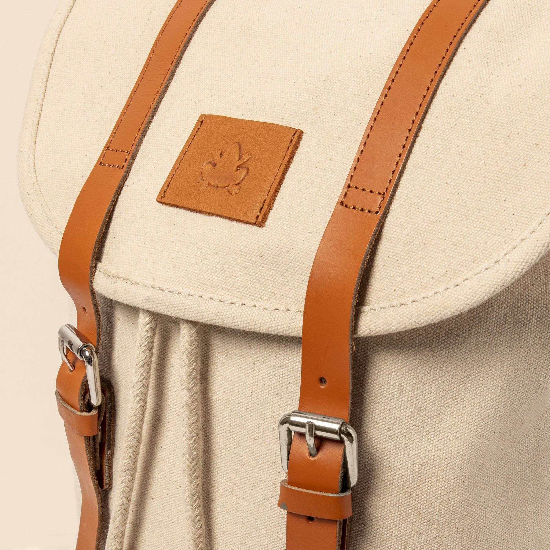 gid://shopify/Product/15700292567372_2