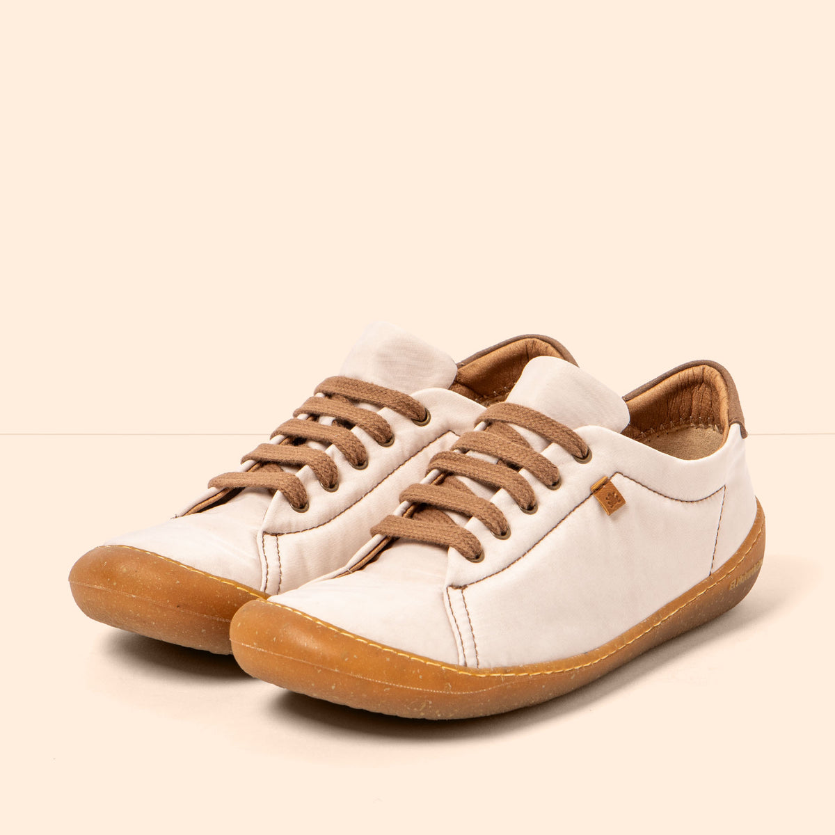 gid://shopify/Product/16124742598988_2