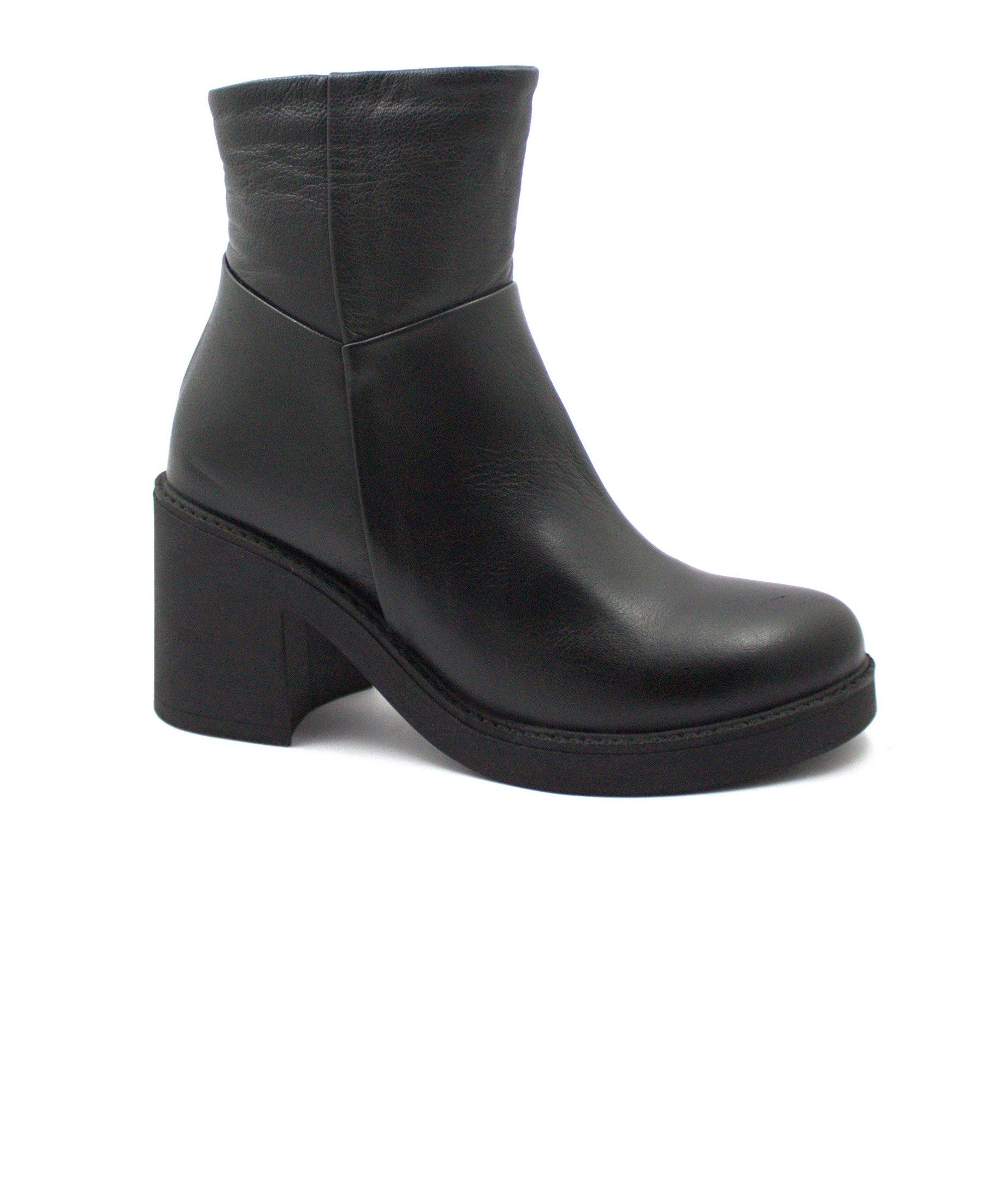 gid://shopify/Product/15740036481356_1