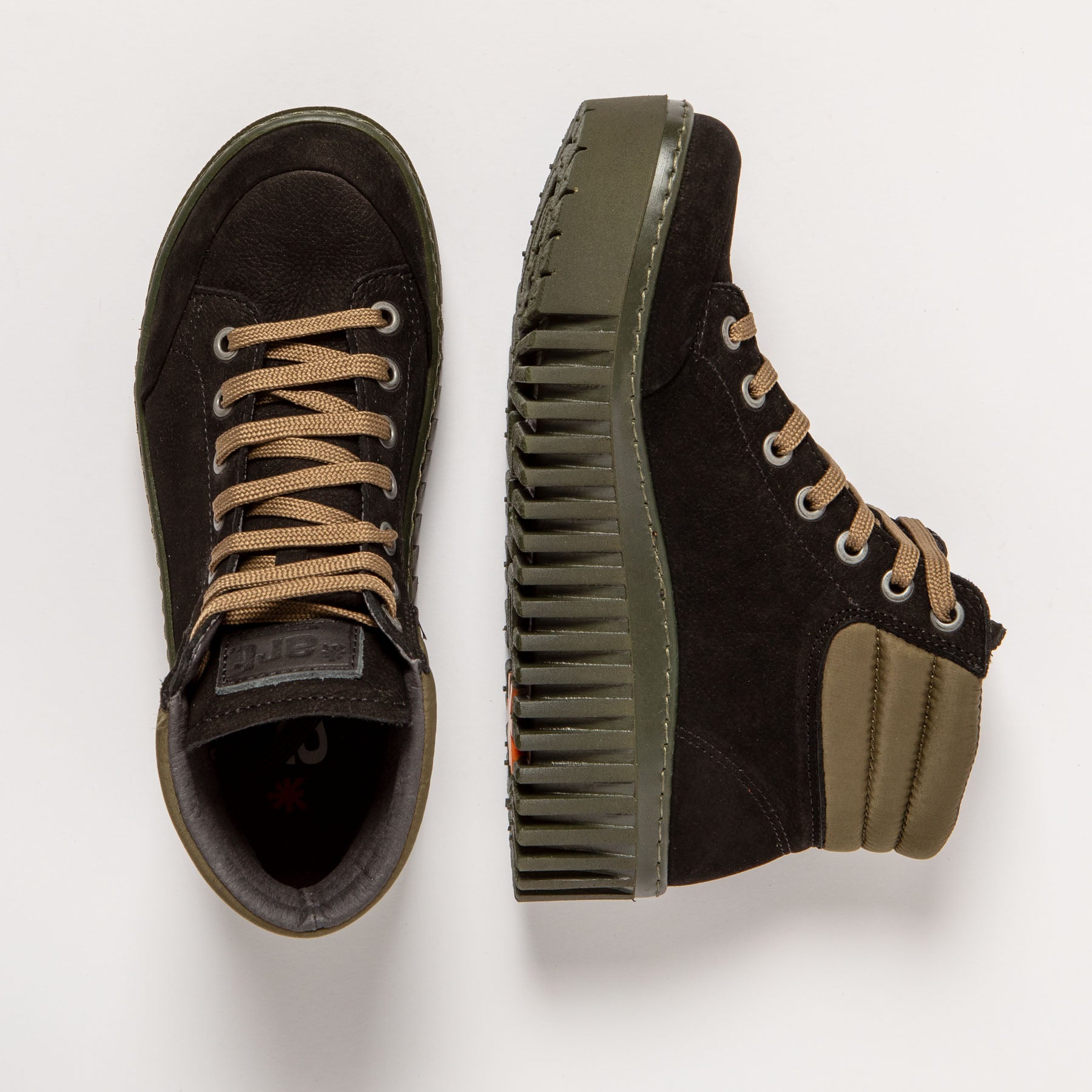 gid://shopify/Product/15694067564876_4