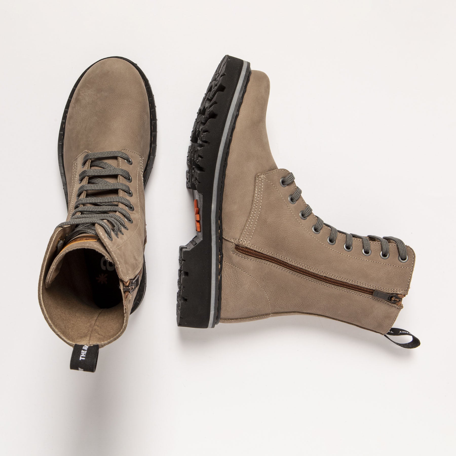 gid://shopify/Product/15785697182028_7