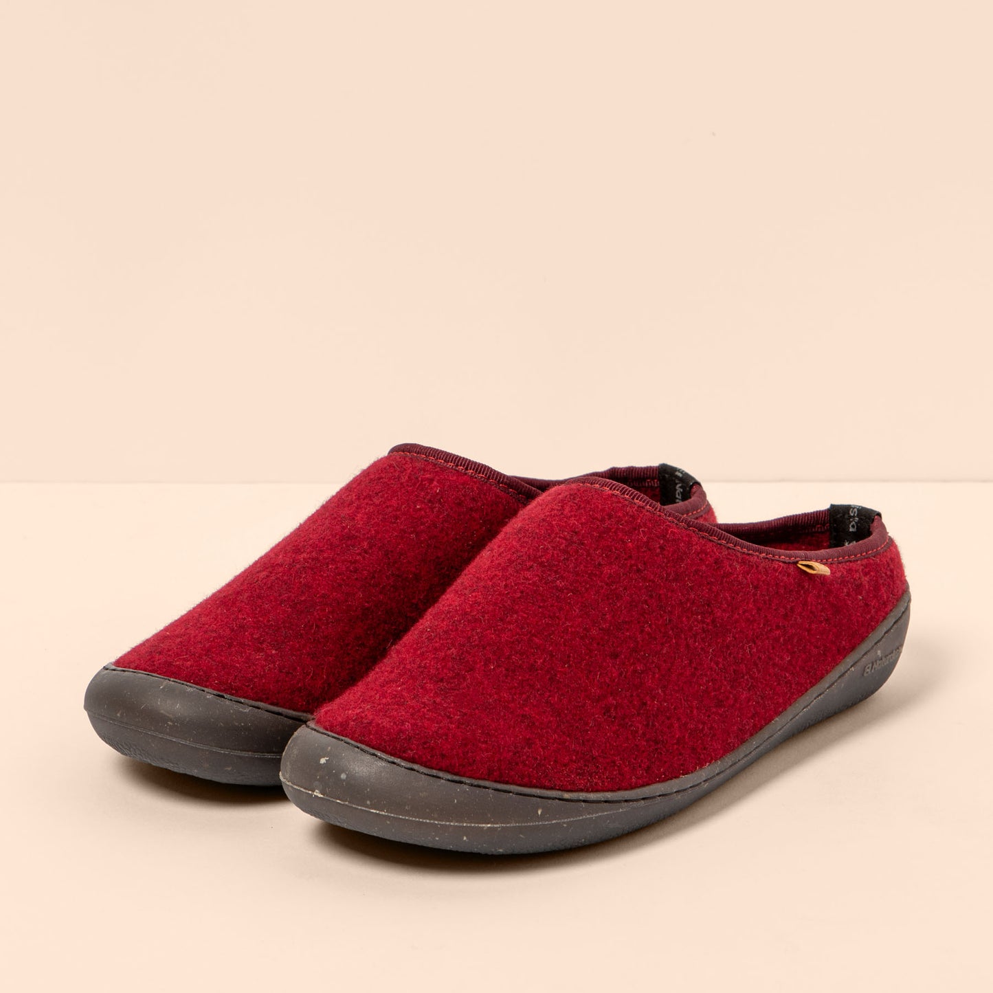 gid://shopify/Product/15700908441932_2