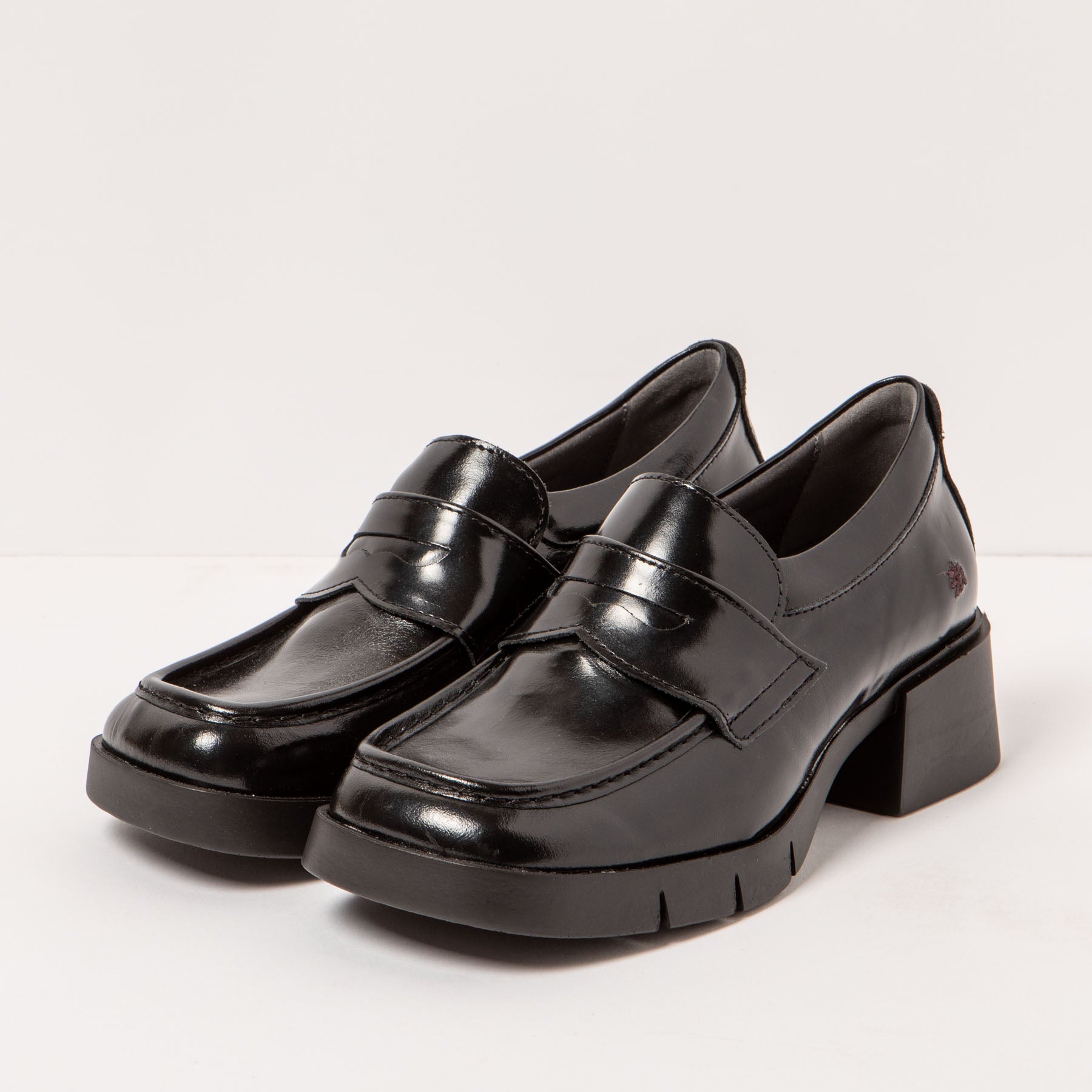 gid://shopify/Product/15693764854092_2