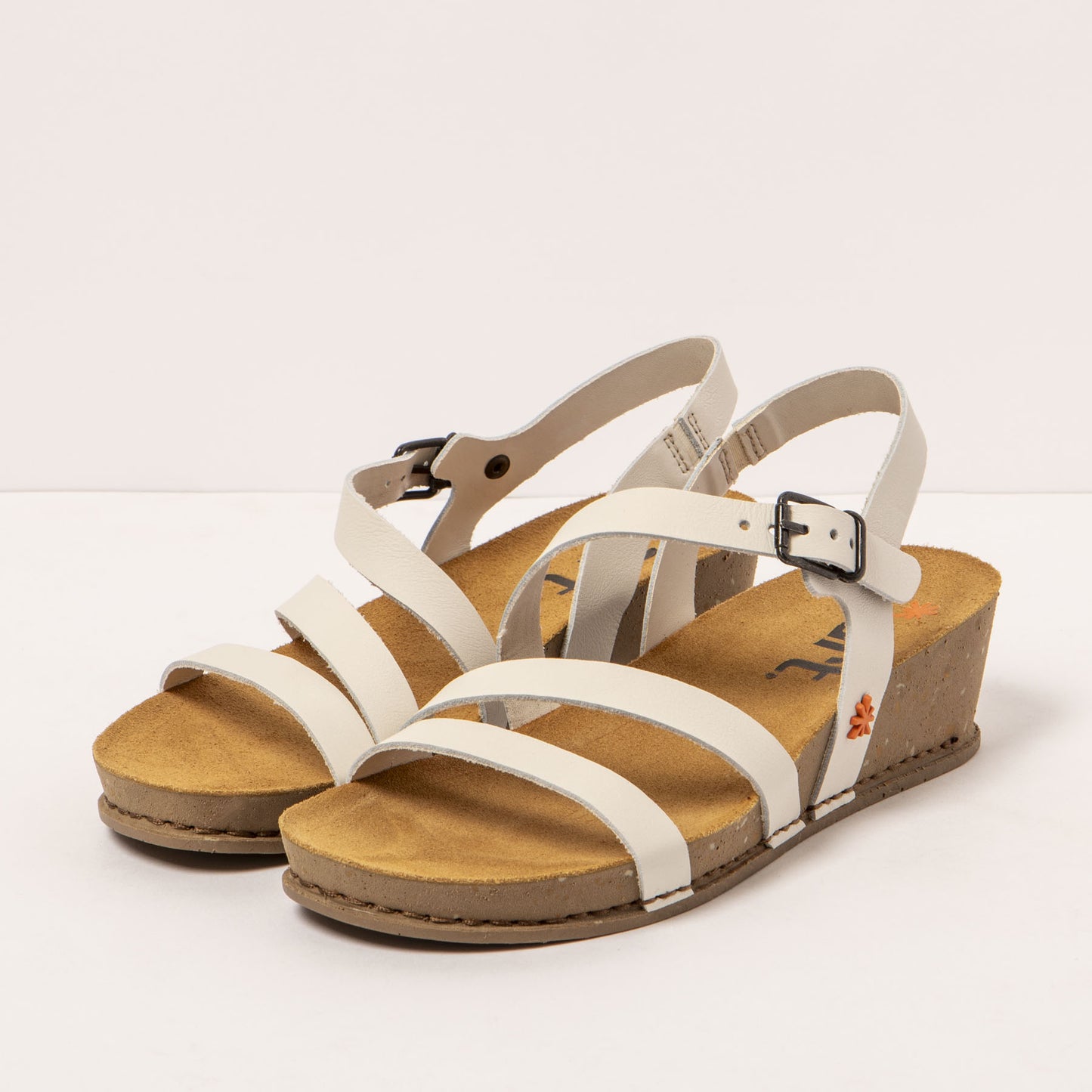 gid://shopify/Product/15693463093580_2