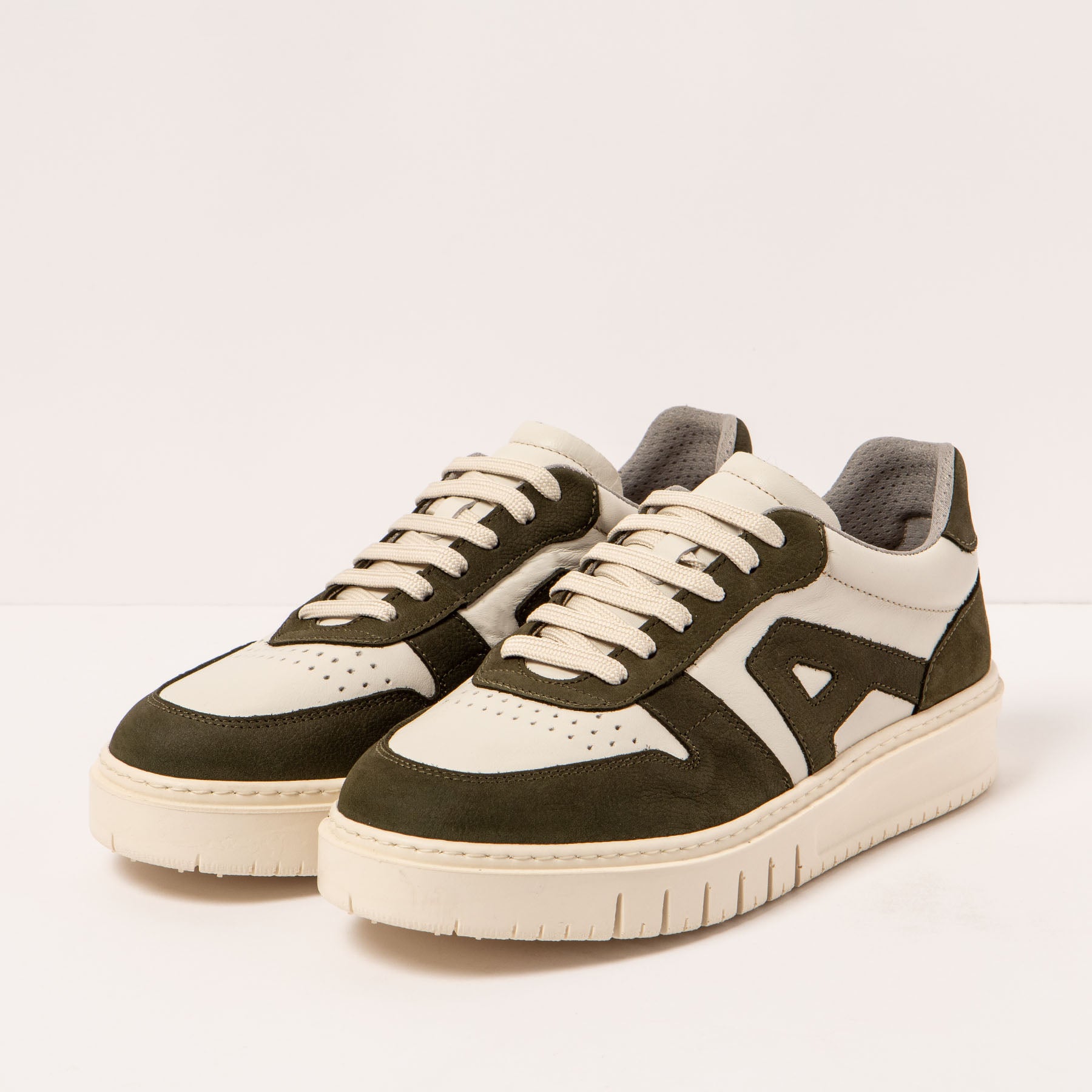 gid://shopify/Product/15694222590284_2