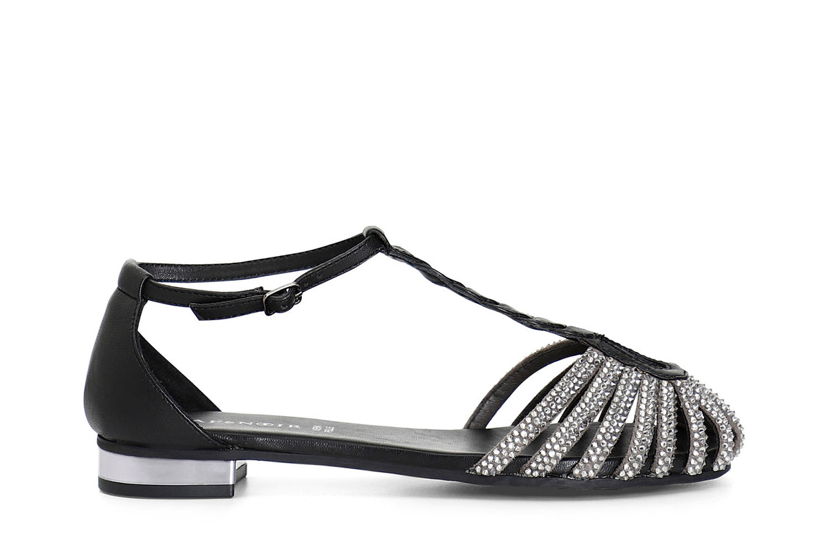 gid://shopify/Product/16121913672012_58873694749004