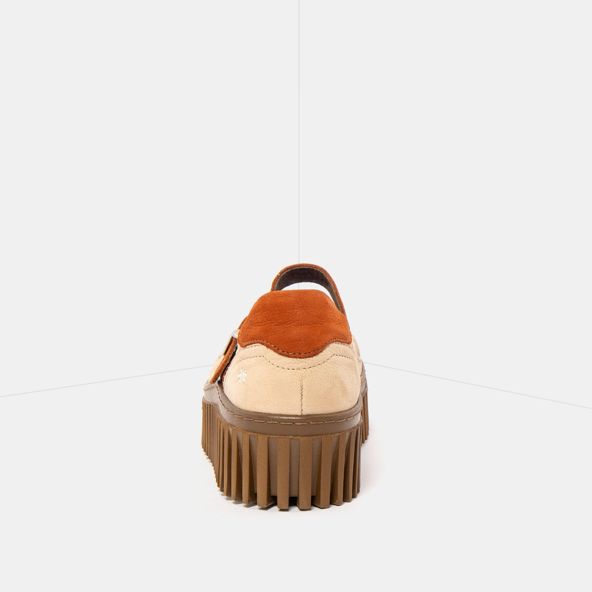 gid://shopify/Product/16172919292236_5